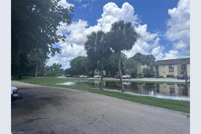 1440 Green Valley Cir W #601, Naples, FL 34104 - Photo 5