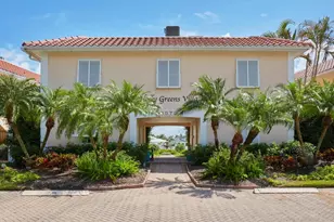 3070 Gulf Shore Blvd N, Naples, FL 34103 - Photo 3