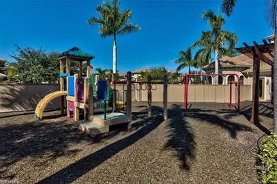 1614 Serrano Cir, Naples, FL 34105 - Photo 31