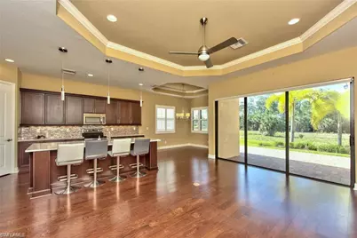 1614 Serrano Cir, Naples, FL 34105 - Photo 3