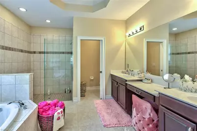 7815 Bucks Run Dr, Naples, FL 34120 - Photo 17