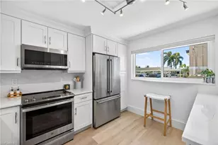 309 Goodlette-Frank Rd S, Naples, FL 34102 - Photo 9