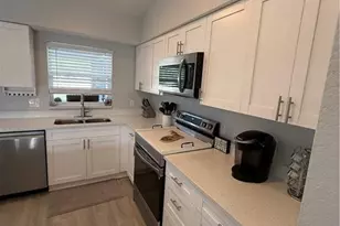 43 NE 13th Ave, Cape Coral, FL 33909 - Photo 15