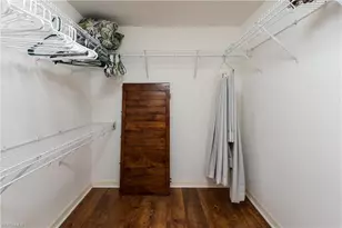 379 Gabriel Cir, Naples, FL 34104 - Photo 25