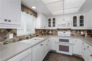 5515 Rattlesnake Hammock Rd, Naples, FL 34113 - Photo 3