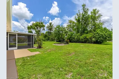 1958 41st Ter SW, Naples, FL 34116 - Photo 27