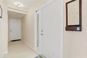 340 Robin Hood Cir, Naples, FL 34104 - Photo 5