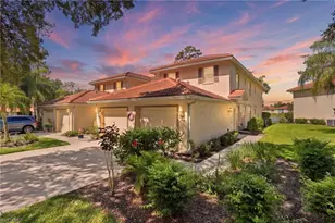 340 Robin Hood Cir, Naples, FL 34104 - Photo 1