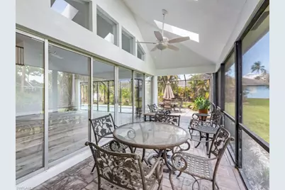 1131 Crayton Rd, Naples, FL 34102 - Photo 19