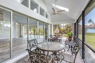 1131 Crayton Rd, Naples, FL 34102 - Photo 19