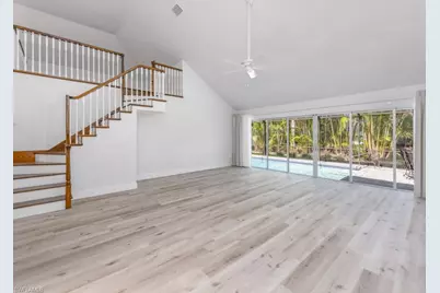 1131 Crayton Rd, Naples, FL 34102 - Photo 5