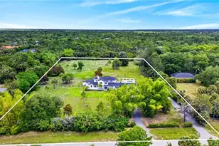 250 19th St NW, Naples, FL 34120 - Photo 37