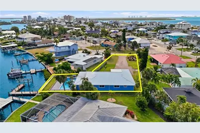 8009 Lagoon Rd, Fort Myers Beach, FL 33931 - Photo 13