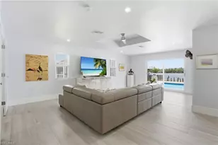 8009 Lagoon Rd, Fort Myers Beach, FL 33931 - Photo 15
