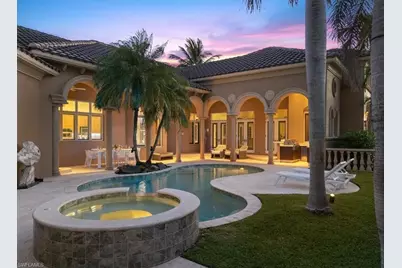 550 21st Ave S, Naples, FL 34102 - Photo 3