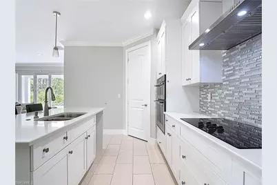 594 31st St NW, Naples, FL 34120 - Photo 5