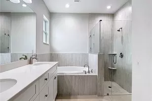 594 31st St NW, Naples, FL 34120 - Photo 13