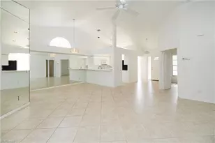 10201 Regent Cir, Naples, FL 34109 - Photo 7