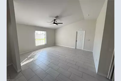 2001 SW 4th St, Cape Coral, FL 33991 - Photo 5