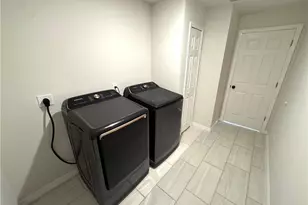 2001 SW 4th St, Cape Coral, FL 33991 - Photo 19