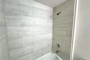 2001 SW 4th St, Cape Coral, FL 33991 - Photo 15