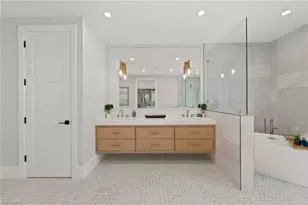 207 Monterey Dr, Naples, FL 34119 - Photo 21