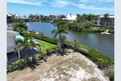 203 Bayfront Dr, Bonita Springs, FL 34134 - Photo 11