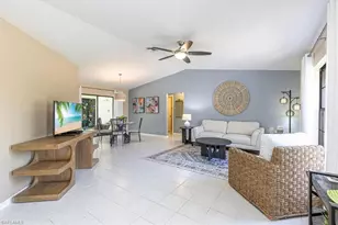 124 Versailles Cir, Naples, FL 34112 - Photo 3