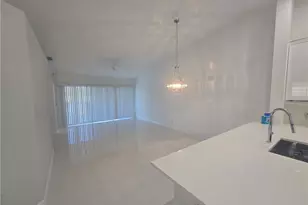 9175 Michael Cir, Naples, FL 34113 - Photo 17