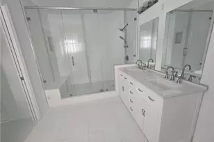 9175 Michael Cir, Naples, FL 34113 - Photo 21