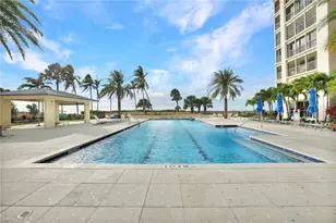 4051 Gulf Shore Blvd N, Naples, FL 34103 - Photo 33