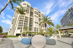 4051 Gulf Shore Blvd N, Naples, FL 34103 - Photo 5