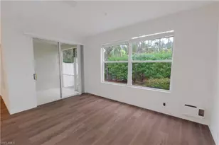 1395 Mariposa Cir, Naples, FL 34105 - Photo 11