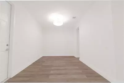 1395 Mariposa Cir #104, Naples, FL 34105 - Photo 15