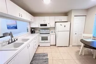 1051 Eastham Way, Naples, FL 34104 - Photo 7