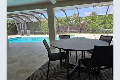 557 Parkwood Ln, Naples, FL 34103 - Photo 19