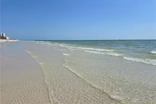 557 Parkwood Ln, Naples, FL 34103 - Photo 27