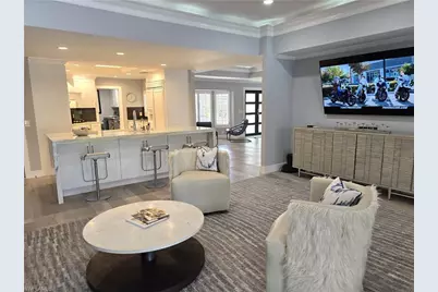 557 Parkwood Ln, Naples, FL 34103 - Photo 7