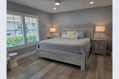 557 Parkwood Ln, Naples, FL 34103 - Photo 15