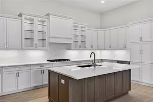 9712 Moonflower Ln, Naples, FL 34114 - Photo 13