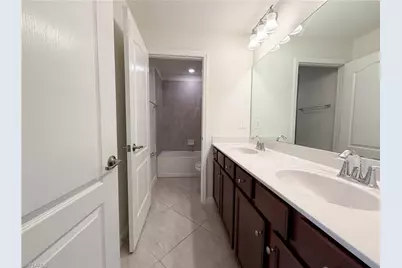 14102 Vindel Cir, Fort Myers, FL 33905 - Photo 21