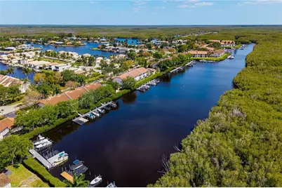 266 Newport Dr #305, Naples, FL 34114 - Photo 1