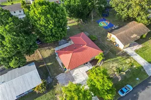 13426 First St, Fort Myers, FL 33905 - Photo 9