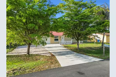 13426 1st St, Fort Myers, FL 33905 - Photo 7