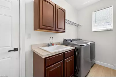 9734 Silvercreek Ct, Estero, FL 33928 - Photo 33