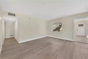1549 Sandpiper St, Naples, FL 34102 - Photo 5