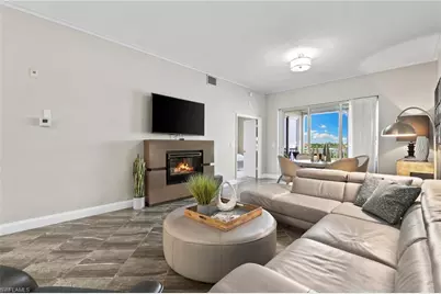 9380 Gulf Shore Dr #402, Naples, FL 34108 - Photo 15