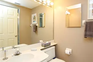 1044 Woodshire Ln, Naples, FL 34105 - Photo 27
