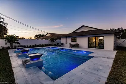 668 104th Ave N, Naples, FL 34108 - Photo 5