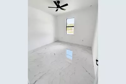 1507 W 11th St, Lehigh Acres, FL 33972 - Photo 9